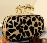 B0009 Clutch animal print c/ anéis